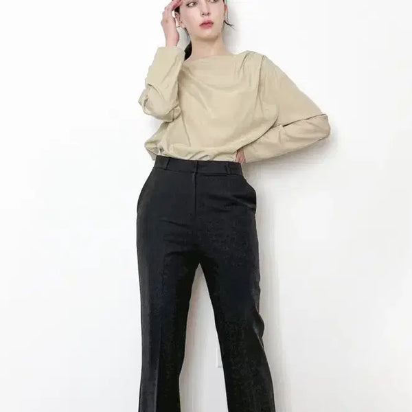 [BUNJANG] Parsons Beige Blouse / 파슨스 베이지 블라우스