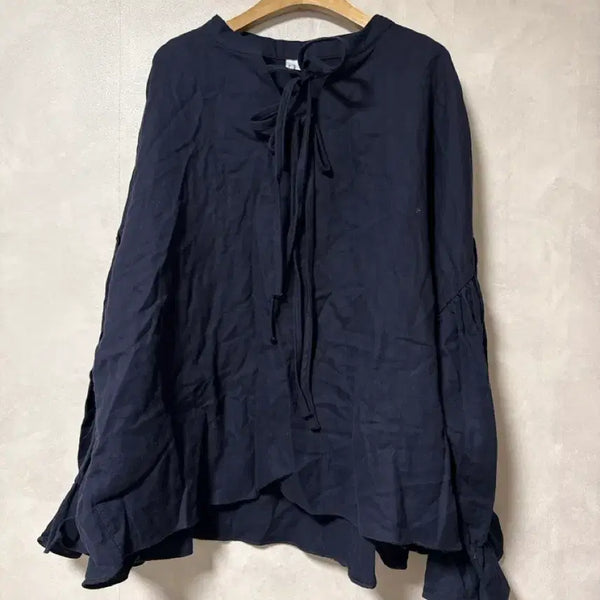 [BUNJANG] Navy Ribbon Blouse / 네이비리본 블라우스