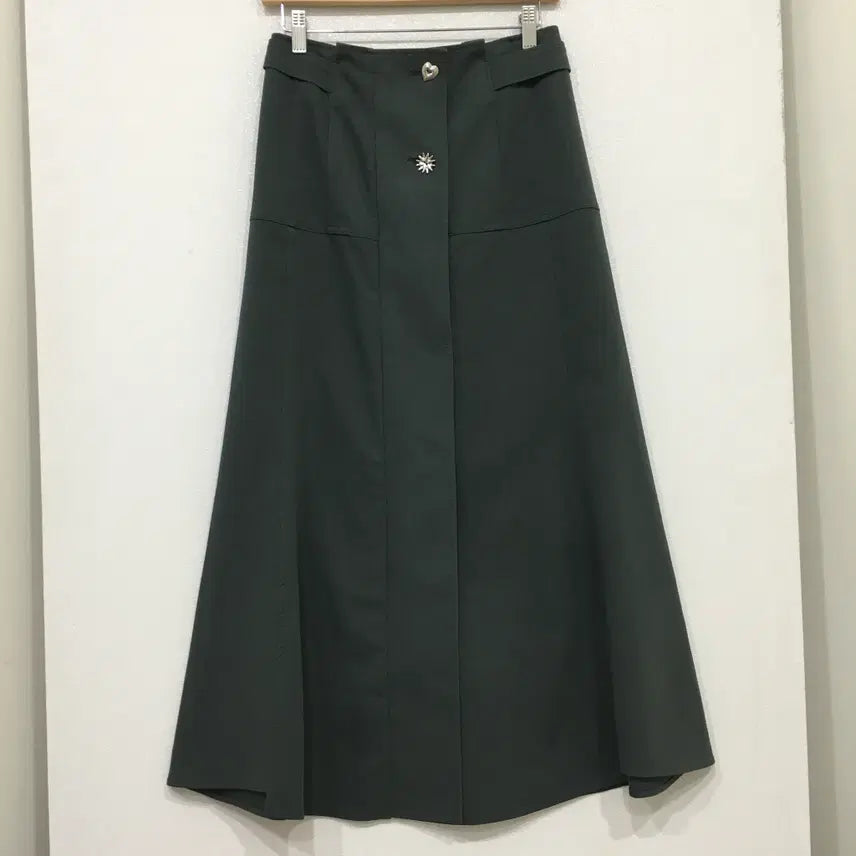 [BUNJANG] Ozcecon Back-Banding Button Skirt 67 / 23 오즈세컨 뒷밴딩 버튼 스커트 67