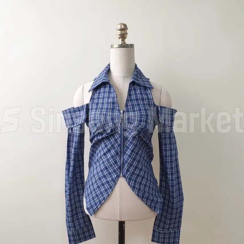 [BUNJANG] Kara Neck Zip-Up Blouse Slim Fit / [빠른발송] 카라 넥집업 블라우스 슬림핏
