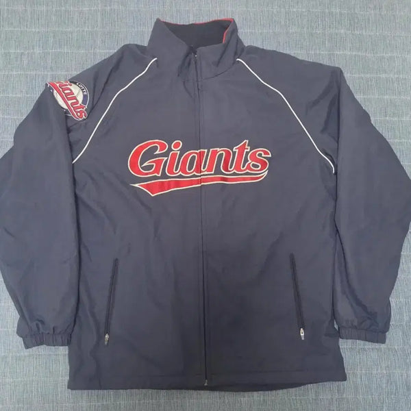 [BUNJANG] Lotte Giants XL Jumper / 롯데 자이언츠 점퍼