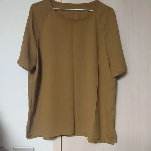 [BUNJANG] Briel Plus Size Basic Short Sleeve Blouse / 빅사이즈 브리엘 기본 반팔 블라우스 88
