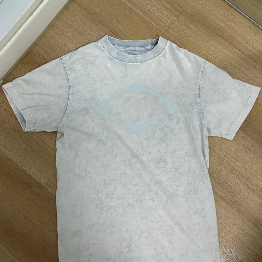 [BUNJANG] Mischief Rhombus Washed Basic T-shirt Bleached Light Blue / 미스치프 롬버스 워시드 베이직 티셔츠 블리치드 라이트 블루