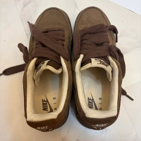 [BUNJANG] Nike Air Force Kakao Edition Sneakers / 나이키 에어포스 카카오 250