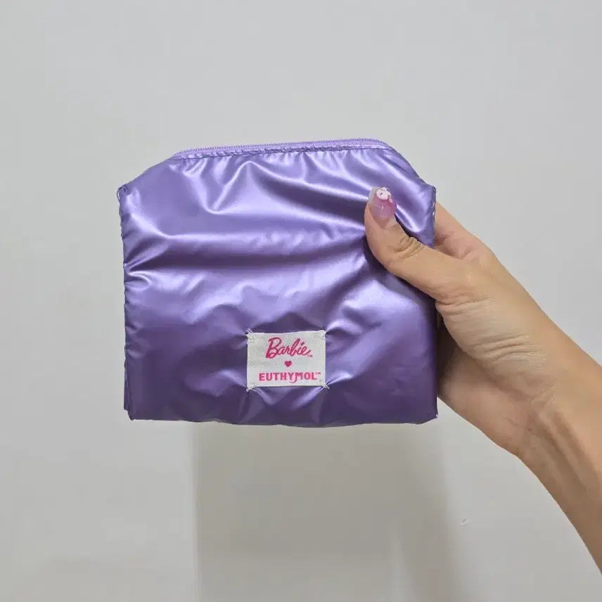 [BUNJANG] Colgate Babbi X Euthymol Purple Glow Pouch / (새상품) 올리브영 바비 X 유시몰 퍼플 글로우 파우치
