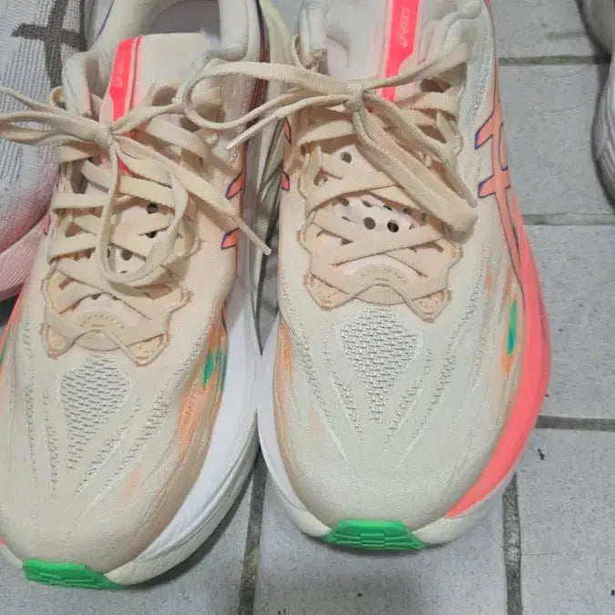 [BUNJANG] Superblast 3 Running Shoes / 슈퍼블라스트3 260 1회실착 팝니다