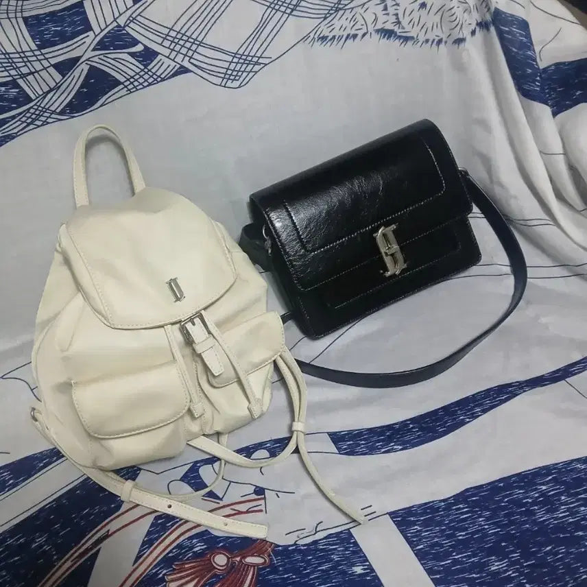 [BUNJANG] J.ESTINA Mini Backpack Crossbody Bag / 제이에스티나 미니 백팩 . 크로스백