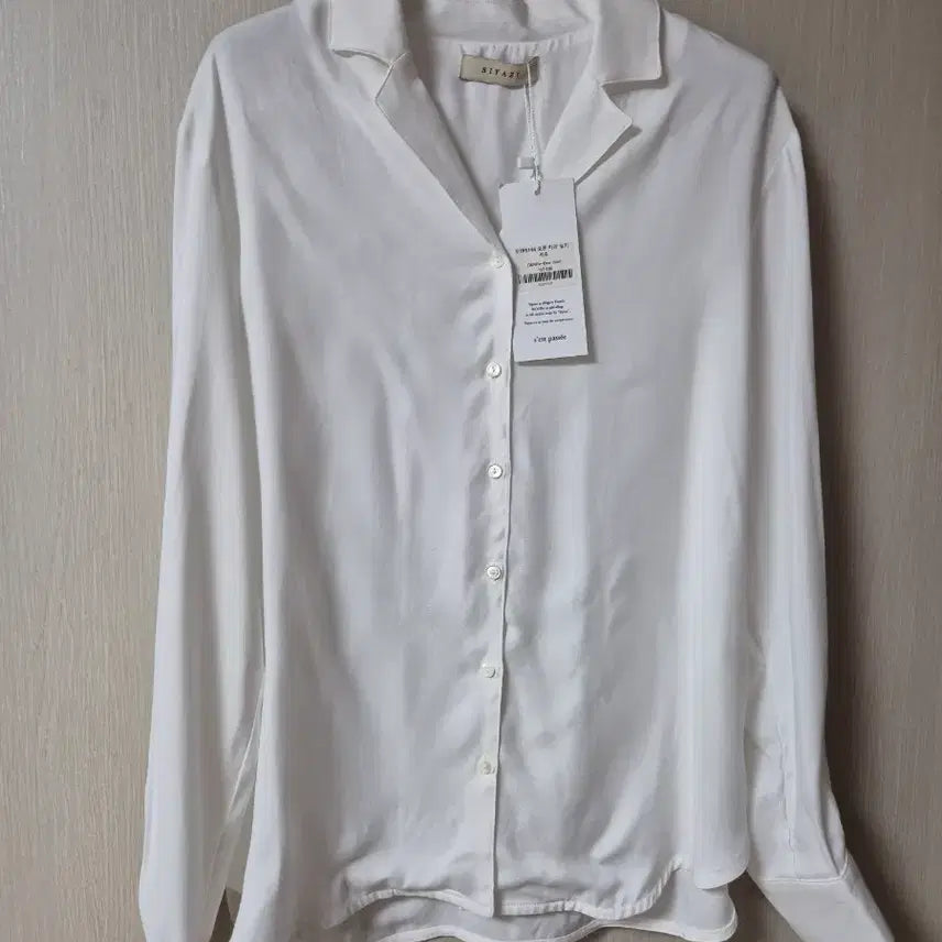 [BUNJANG] Siyaju Open Collar Silky Blouse / (새제품) 시야쥬 오픈카라 실키 블라우스 셔츠블라우스