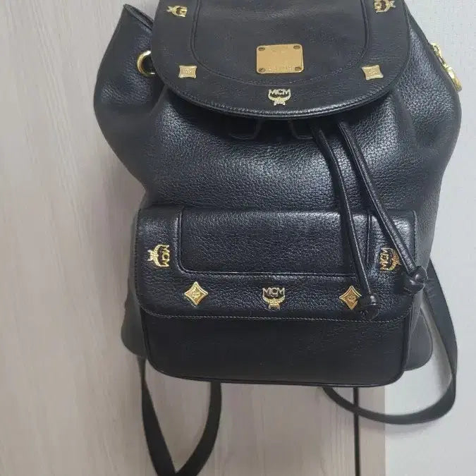 [BUNJANG] MCM Black Leather Backpack / MCM 블랙 가죽 백팩