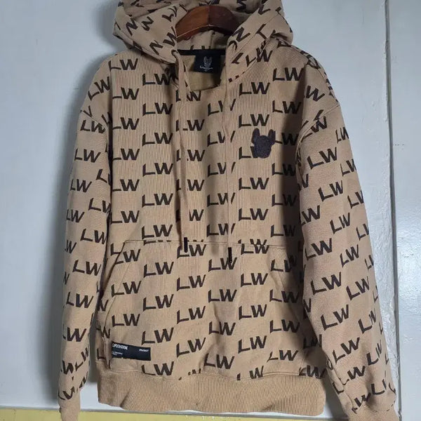 [BUNJANG] Life Work Logo Pattern Hoodie Beige / XS..라이프워크 후드티 베이지.44 사이즈...가슴52.길이62cm.  공용