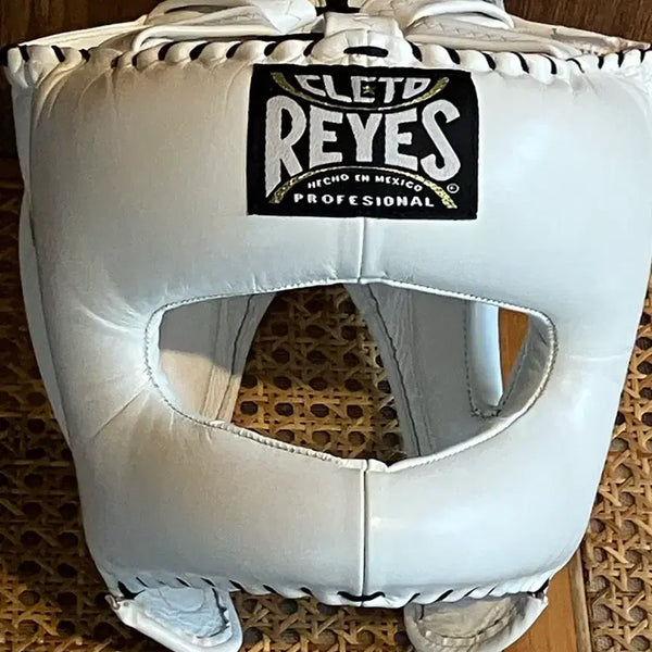[BUNJANG] Reyes Boxing Headgear White / 레예스 헤드기어 화이트.
