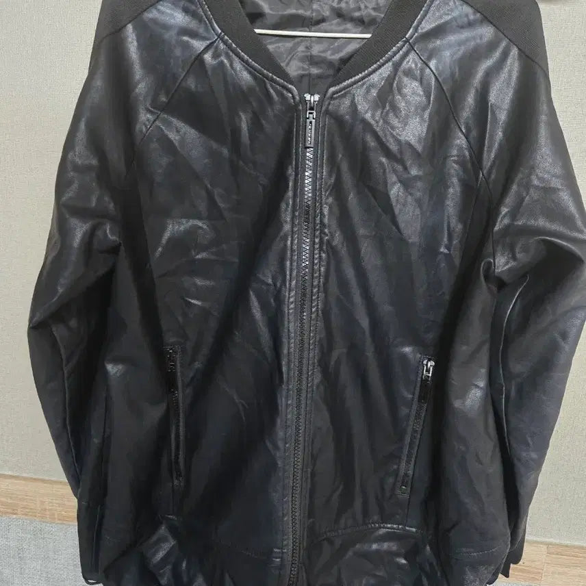 [BUNJANG] Black Leather Bomber Jacket / 블랙 레더 봄버 자켓