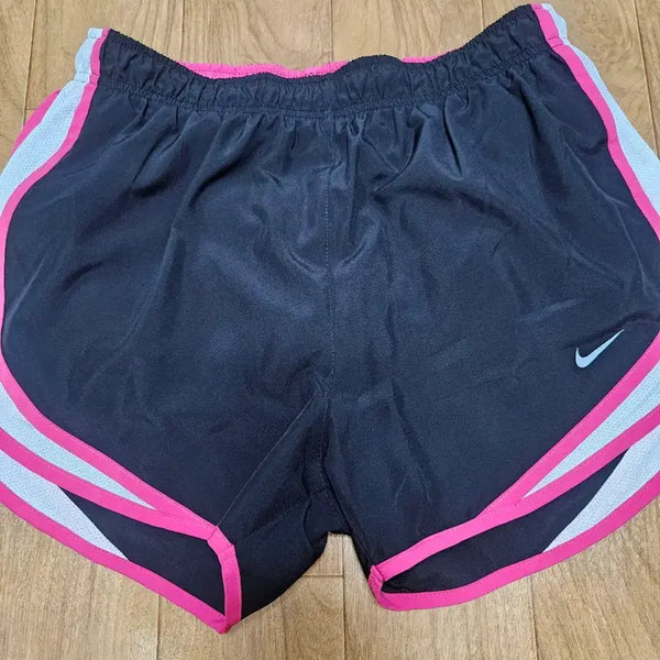 [BUNJANG] Nike Dolphin Training Shorts / 나이키 트레이닝 돌핀 숏 팬츠