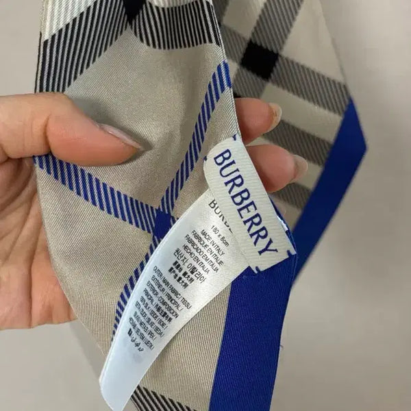 [BUNJANG] Burberry Check Silk Scarf / 버버리 체크 스카프