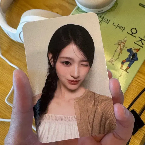 [BUNJANG] R E S E N N E x Holly's Minami Photocard / 리센느 할리스 미나미 포토카드 양도 판매