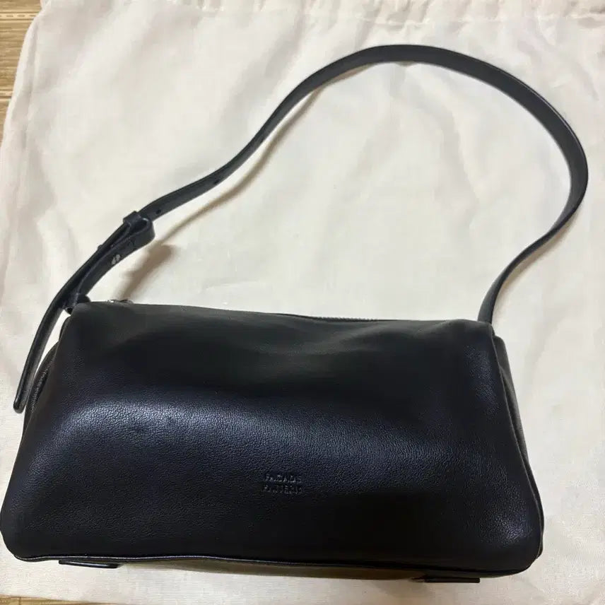 [BUNJANG] Fascade Pattern Cabin Bag / 파사드패턴 캐빈백 (1회착 빠른배송)