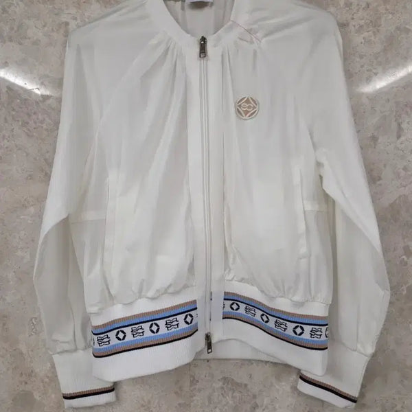 [BUNJANG] South Cape White Women's Golf Windbreaker New / 사우스케이프 화이트 여성 골프 바람막이 90 새상품