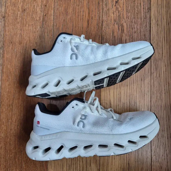 [BUNJANG] On Cloudtilt Running Shoes White 260 / 온 클라우드틸트 러닝화 화이트 260사이즈 상태좋음