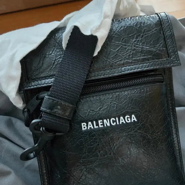 [BUNJANG] Balenciaga Explorer Mini Bag / 구매)발렌시아가 익스플로러 미니백