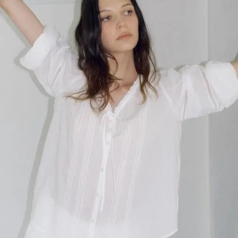 [BUNJANG] Tanatt Pulia Blouse / 타낫 풀리아 블라우스 (새상품)