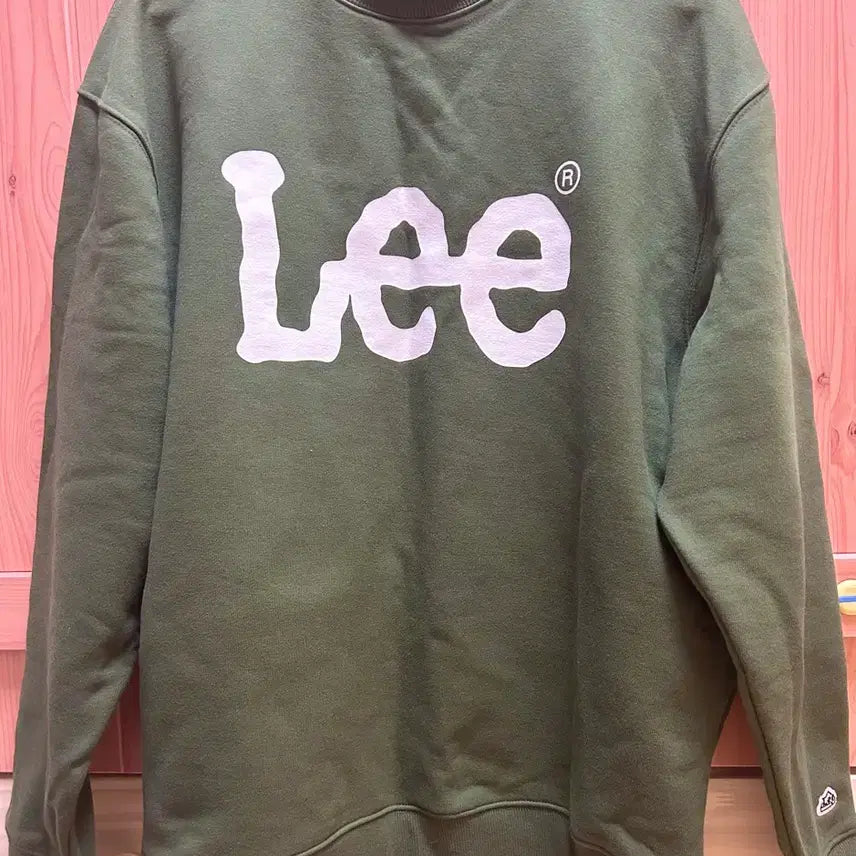 [BUNJANG] Lee Sweatshirt Khaki Size S / Lee 맨투맨 카키 S