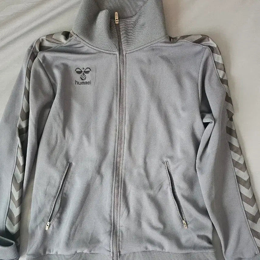 [BUNJANG] Hummel Zip-Up Training Jacket - Gray / 험멜 집업 트레이닝 자켓 그레이