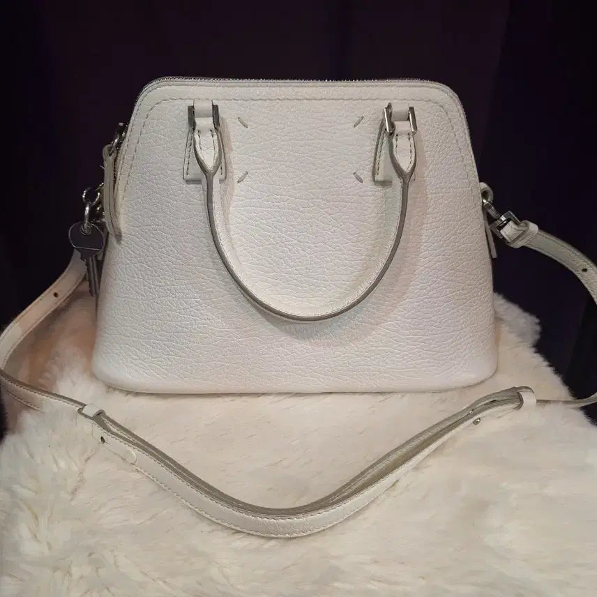 [BUNJANG] Maison Margiela 5AC Tote Bag White / 메종 마르지엘라 5AC 토트백 화이트