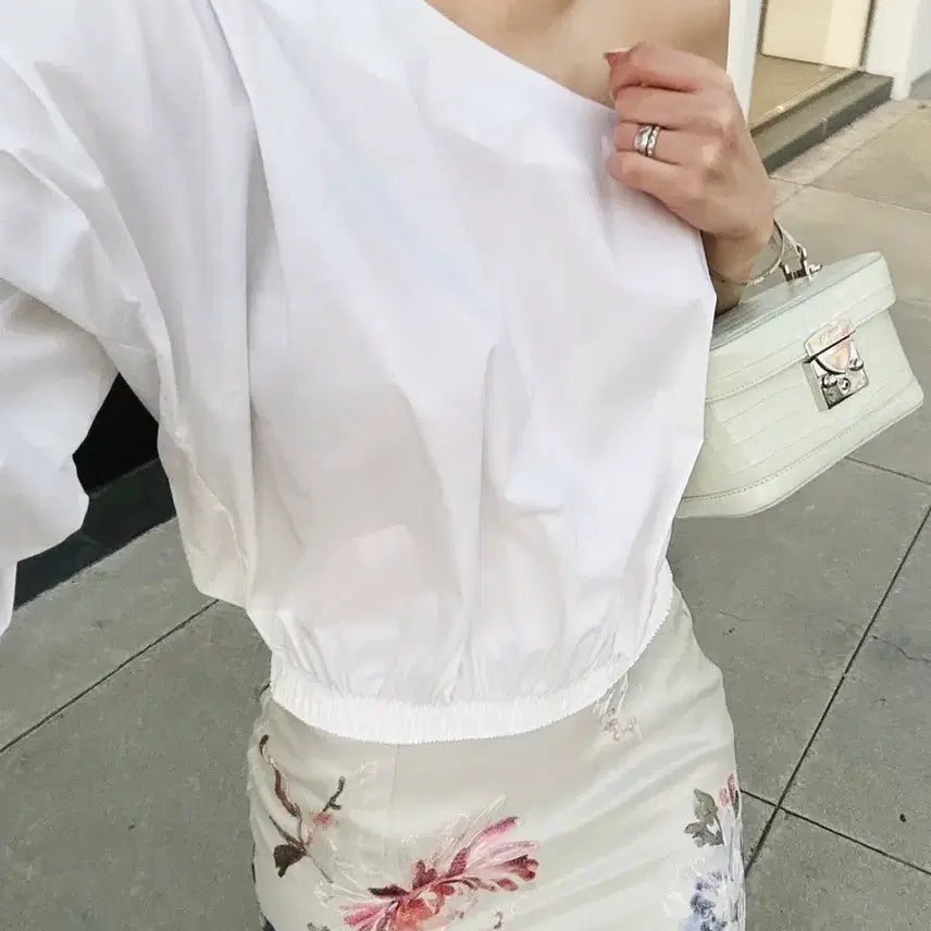 [BUNJANG] The Laurant Cannes Blouse White / 더로랑 깐느 블라우스 화이트(새상품)