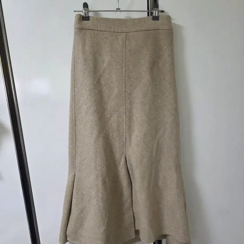 [BUNJANG] Lanvin / The Handsome Beige Wool Flare Skirt / 랑방 한섬 베이지색  모 플레어 스커트