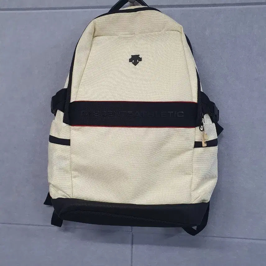 [BUNJANG] Descente Air Cube 2.0 Backpack Ivory / #데상트 에어큐브 2.0 백팩 아이보리
