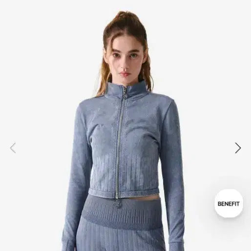 [BUNJANG] Verish All Tension Zip-up Crop Set / Verish 올텐션 집업 크롭 세트