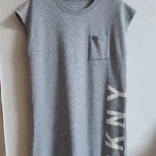 [BUNJANG] DKNY Sleeveless Dress Light Grey M (55-66) / 중고 DKNY 민소매 원피스(55~66)