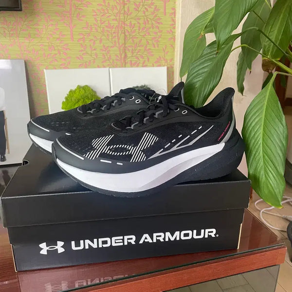[BUNJANG] Under Armour Running Shoes Black Size 260 / 언더아머 런닝화