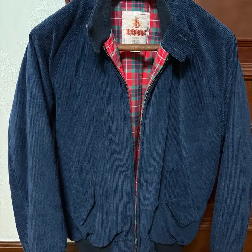 [BUNJANG] Baracuta Corduroy Padded Jacket Size 38 / 바라쿠타 코듀로이 패디드 38 사이즈
