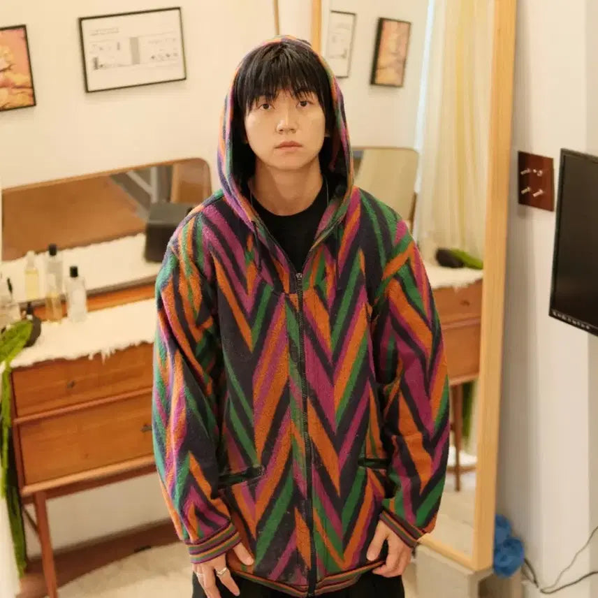 [BUNJANG] Missoni 90s Zigzag Hooded Zip-Up Wool Jacket / 미쏘니 90s 지그재그 후드 집업 울 자켓