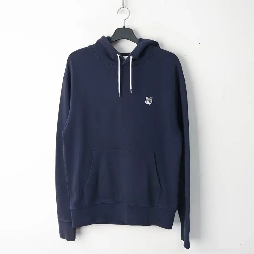 [BUNJANG] Maison Kitsuné Grey Fox Head Patch Hoodie Navy (Size L) / 100/메종키츠네 그레이 폭스헤드 패치 후드티
