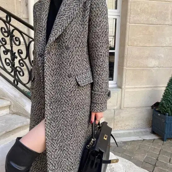 [BUNJANG] The Laurant Exclusive Herringbone Tweed Long Coat / 더로랑 익스클루시브 헤링본 트위드 코트 롱코트