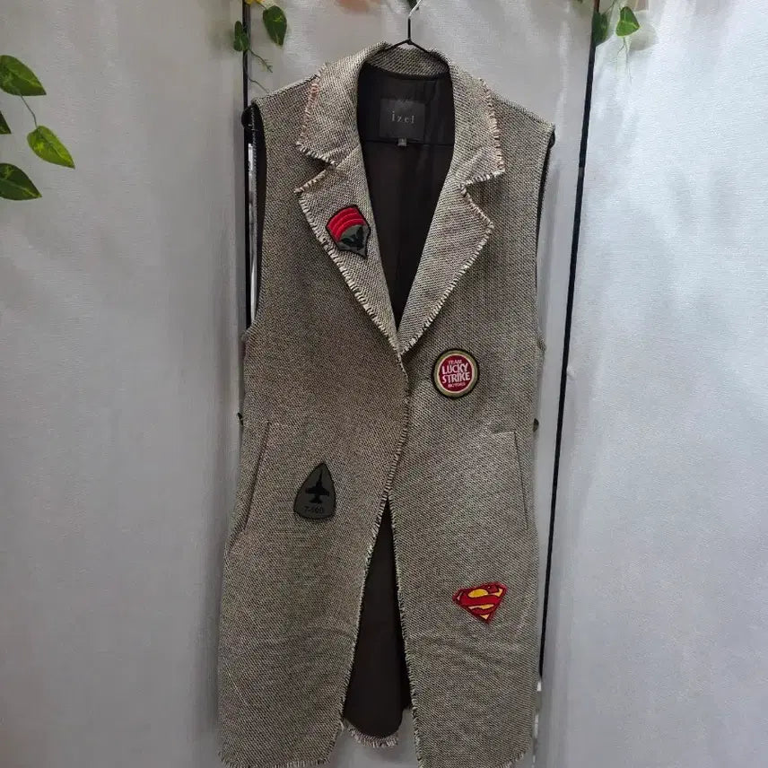 [BUNJANG] Izel Tweed Patch Detail Vest / 브랜드베스트