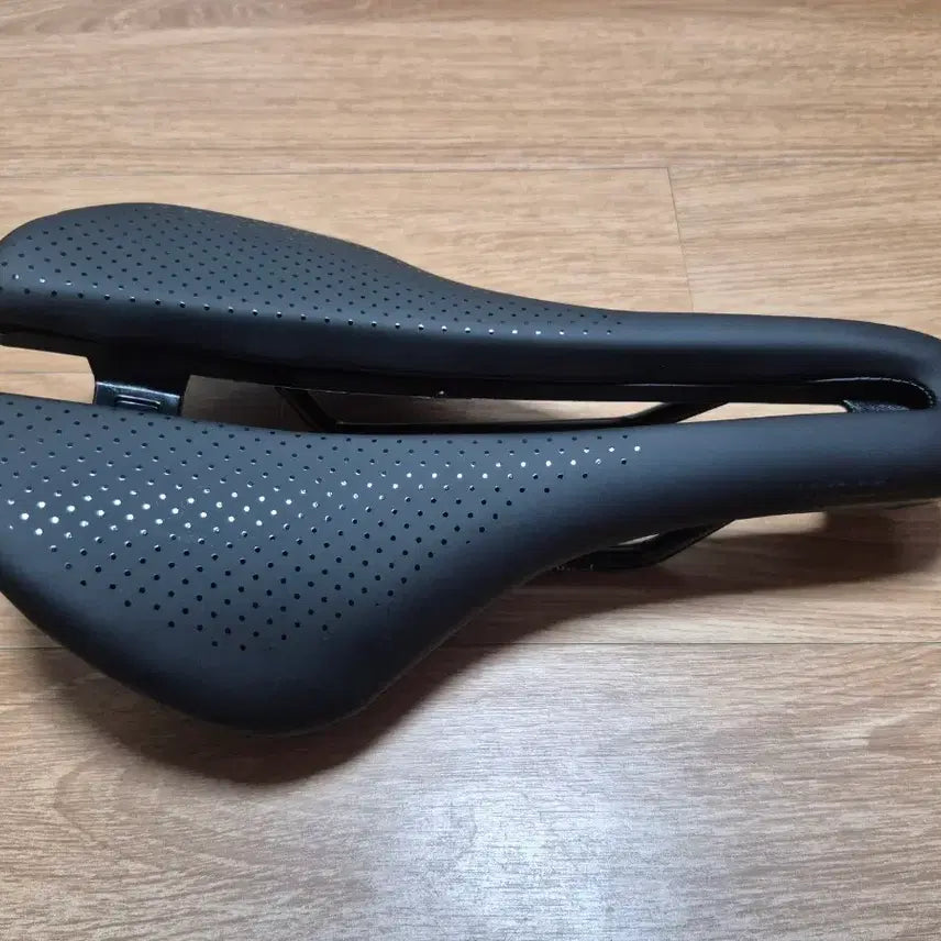 [BUNJANG] Bicycle Saddle / 자전거 안장