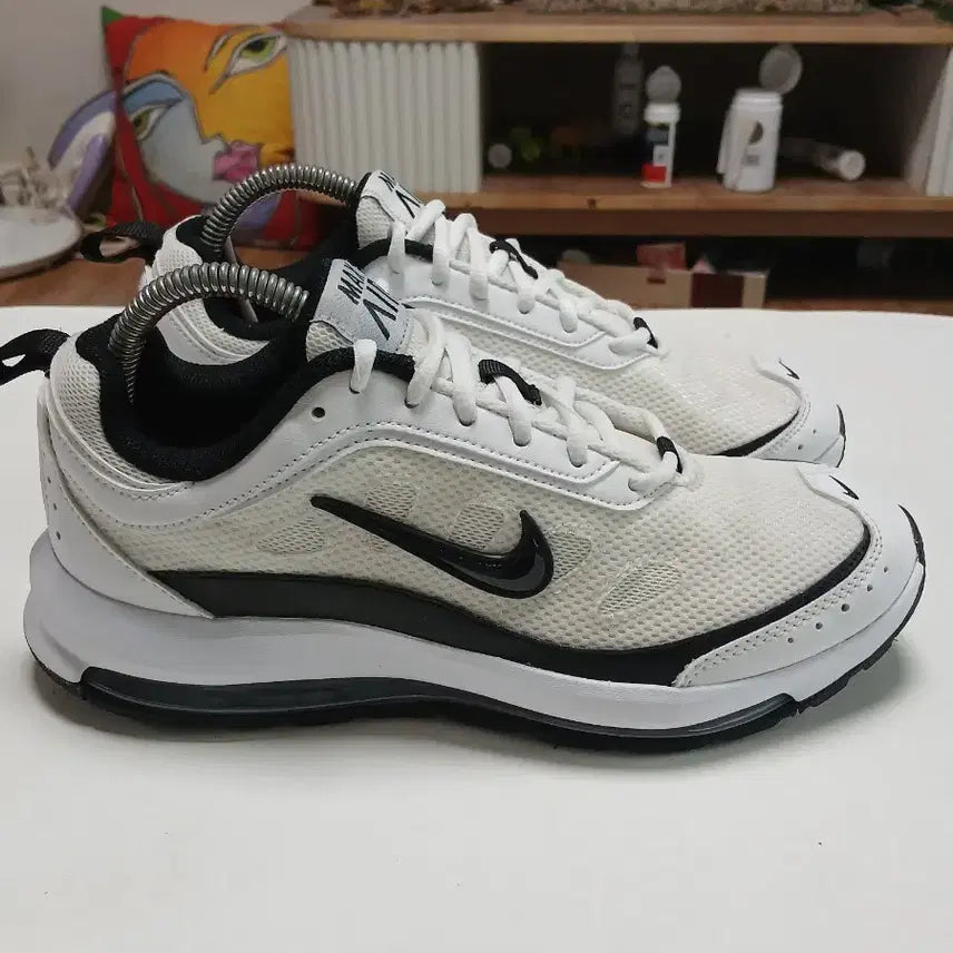 [BUNJANG] Nike Air Max Men's Sneakers White/Black / 나이키 에어맥스 남성 운동화 화이트 블랙250