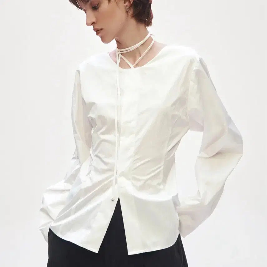 [BUNJANG] Trimingbird Neckline Strap Blouse / 트리밍버드 Neckline Strap Blouse