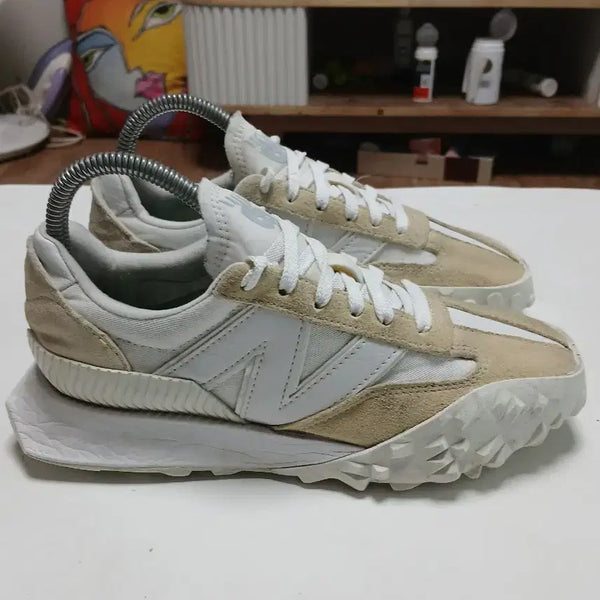 [BUNJANG] New Balance 327 Sneakers Beige White / 뉴발란스 327 스니커즈 베이지 화이트225