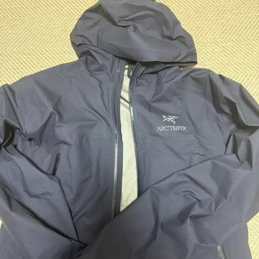 [BUNJANG] Arc'teryx Beta Jacket Navy M / 아크테릭스 베타 자켓 네이비 M