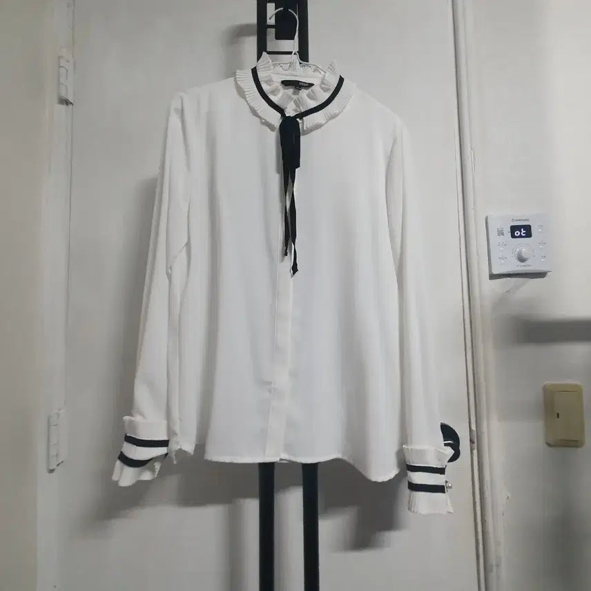 [BUNJANG] MIXXO Women's Blouse White / 미쏘 여성77 봄가을 블라우스 화이트