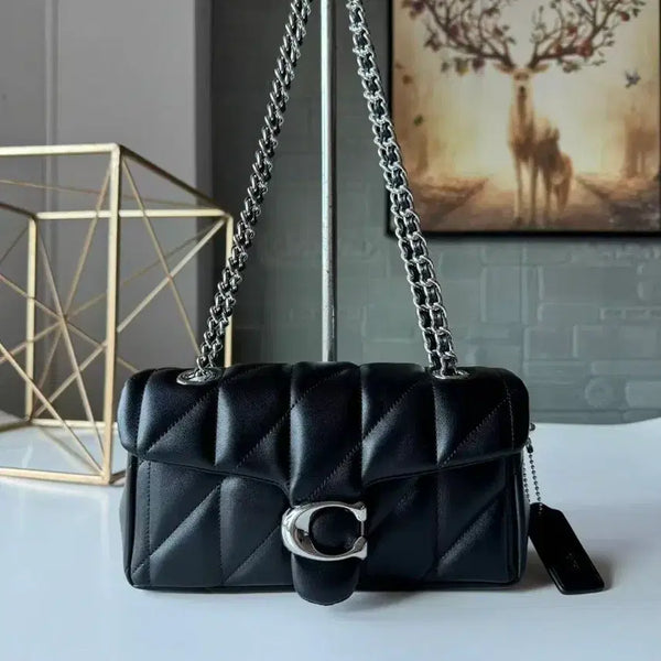 [BUNJANG] Coach Pillow Tabby Shoulder Bag / COACH PILLOW 퀼팅 TABBY 크로스백 토트백 겨드랑이 가방 토트백