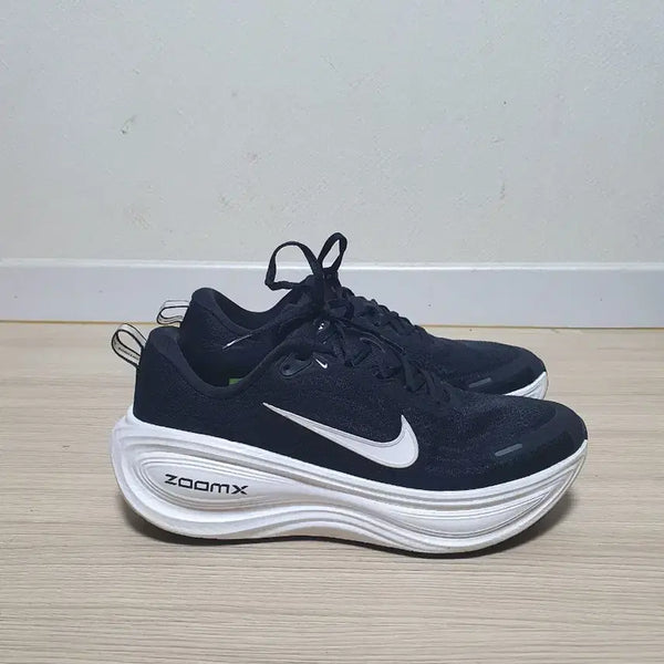[BUNJANG] Nike Vomero Plus Running Shoes Size 290 / 나이키 보메로 플러스 러닝화 290