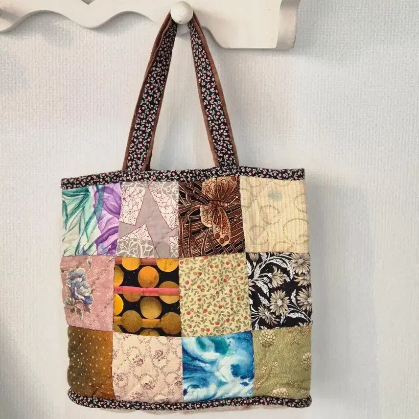 [BUNJANG] Vintage Patchwork Quilted Shoulder Bag / 빈티지 퀼팅 숄더백 숄더백