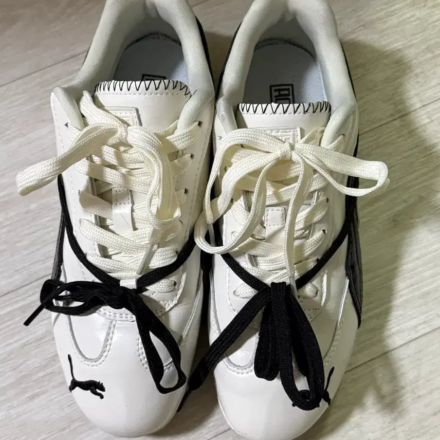 [BUNJANG] Puma Speedcat White Black Sneakers / 푸마 스피드캣 화이트 블랙 235