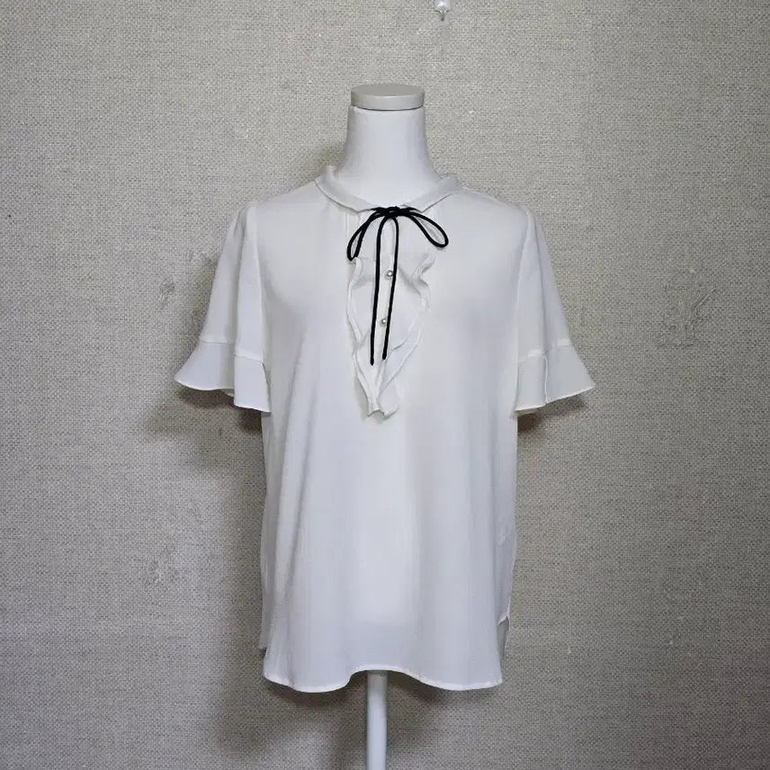 [BUNJANG] LINE Blouse 55 / LINE)라인 블라우스55