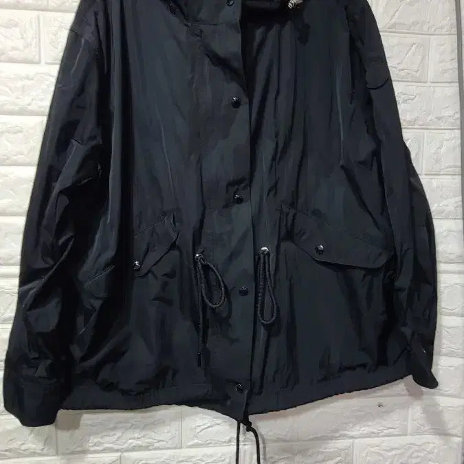 [BUNJANG] Voyola Essential Hooded Jacket Black Size L / 보욜라 에센셜 후드자켓